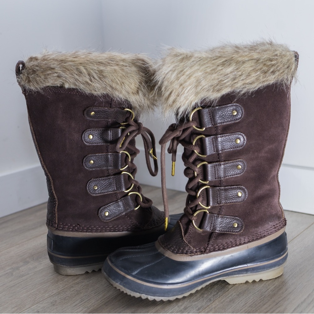 Sorel Women’s Waterproof Winter Boots Fur Trim Brown Leather Size 8